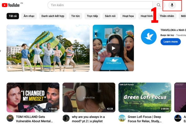 Cách tìm bằng giọng nói trên ứng dụng Youtube bước 1