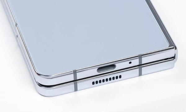 Chân sạc Samsung Z Fold 5 Chân sạc Samsung Z Fold 5