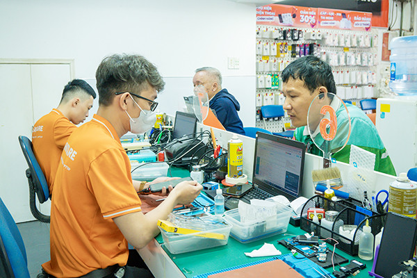 FASTCARE là địa chỉ thay chân sạc Xiaomi Redmi A2 Plus chuyên nghiệp