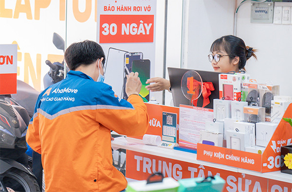 FASTCARE luôn tiếp đón khách hàng nhiệt tình