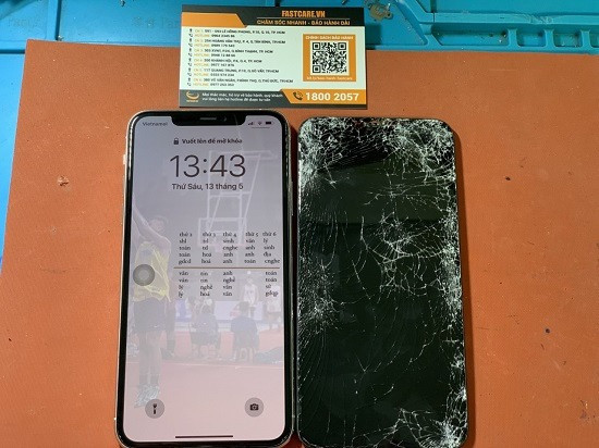 thay màn hình iPhone 11 Pro Max