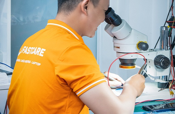 fastcare-thay-man-hinh-samsung-note-20-ultra fastcare-thay-man-hinh-samsung-note-20-ultra