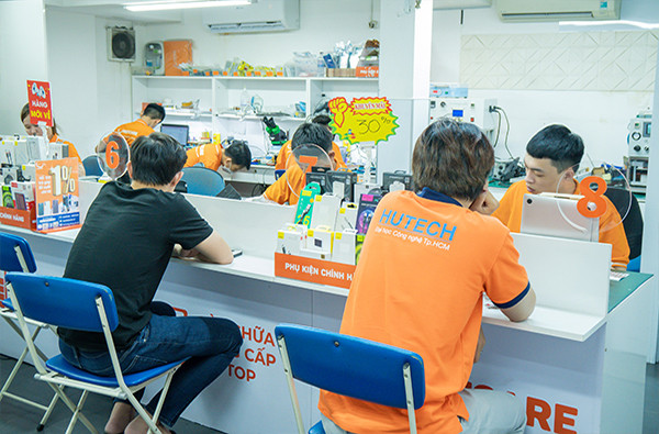 Kỹ thuật sửa điện thoại có tay nghề cao Kỹ thuật sửa điện thoại có tay nghề cao
