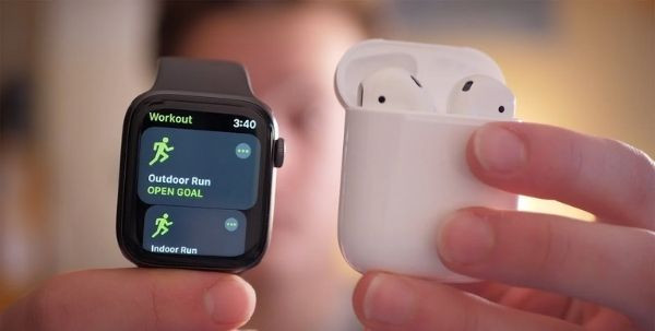 Lợi ích của việc thêm nhạc vào Apple Watch