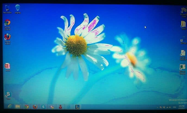 màn hình laptop bị nhòe