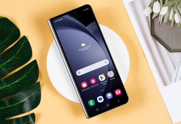 Màn hình Samsung Z Fold 5