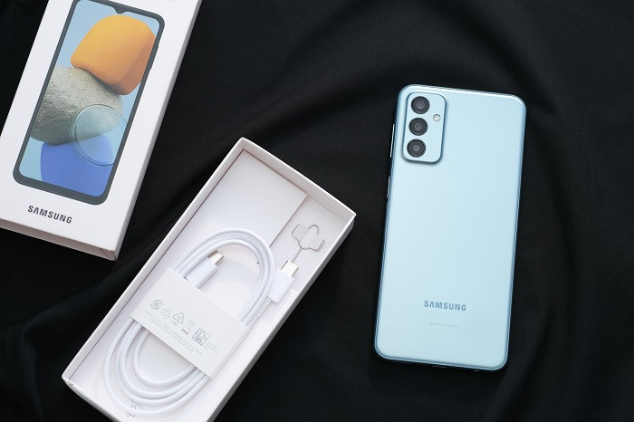 Thay vỏ Samsung M23 Thay vỏ Samsung M23