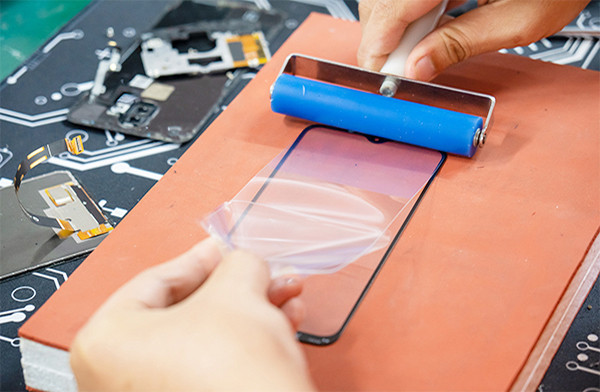 Những điều cần lưu ý sau khi thay mặt kính mới cho Samsung A42