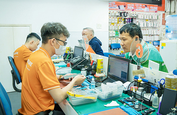 Quy trình thay chân sạc Samsung Quy trình thay chân sạc Samsung