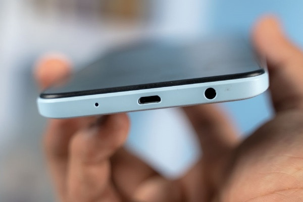 Thay chân sạc Redmi A2 Plus
