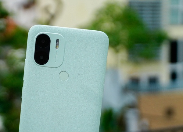 Thay kính camera Xiaomi Redmi A2 Plus