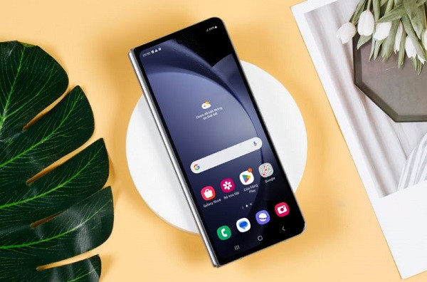 Thay loa trong Samsung Z Fold 5
