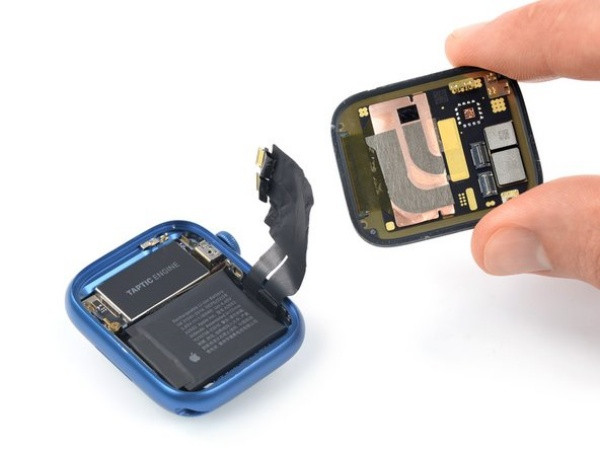 Thay màn hình Apple Watch Series 7 khi nào?