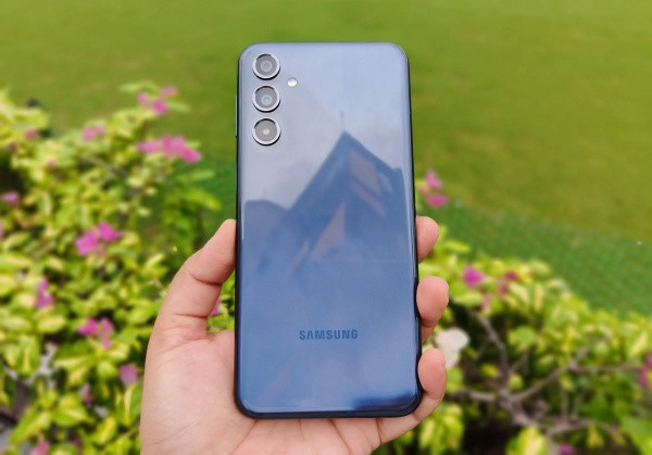 Thay nắp lưng Samsung M34