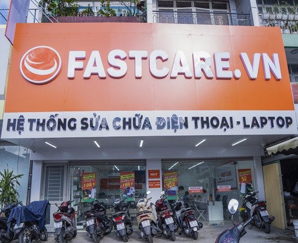 thay pin samsung s10 lite gia bao nhieu tai fastcare
