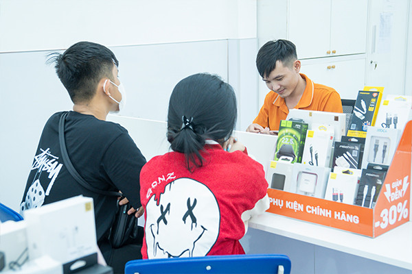 Thay pin Xiaomi Redmi A2 Plus chất lượng tại FASTCARE