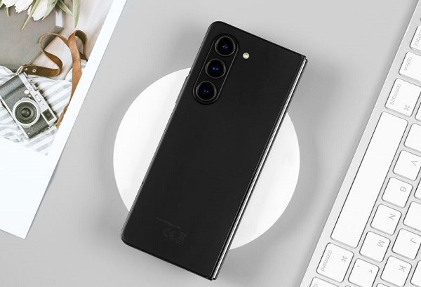 Thay vỏ Samsung Z Fold 5 Thay vỏ Samsung Z Fold 5