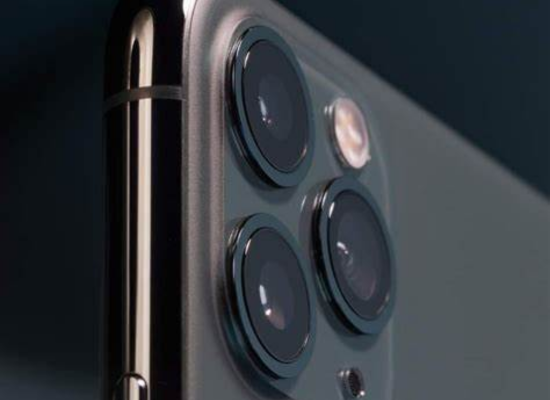 Dấu hiệu nhận biết cần thay camera iPhone quận 2