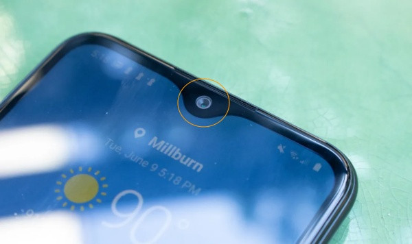 Dấu hiệu cần thay camera trước Samsung A01