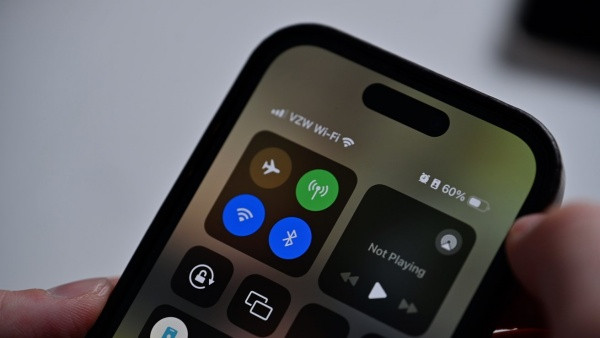 Dấu hiệu IC Wifi iPhone 15 Pro hư hỏng
