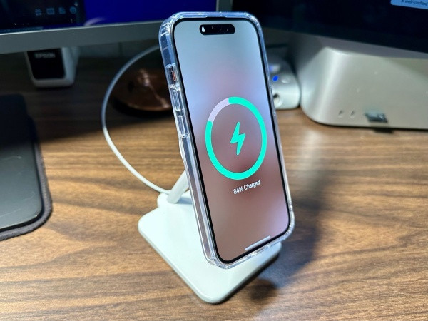 Dấu hiệu iPhone 14 Pro hư IC sạc
