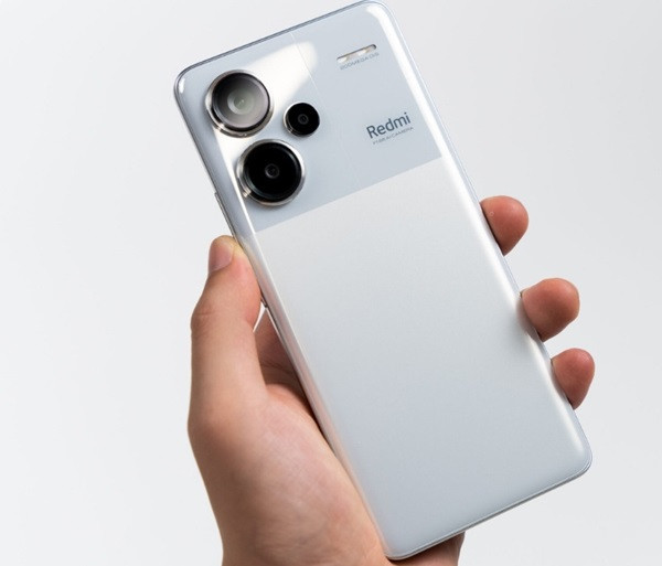 Khi nào cần thay vỏ Xiaomi Redmi Note 13 Pro Plus