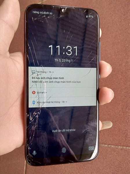 Mặt kính Samsung A22 bị nứt vỡ