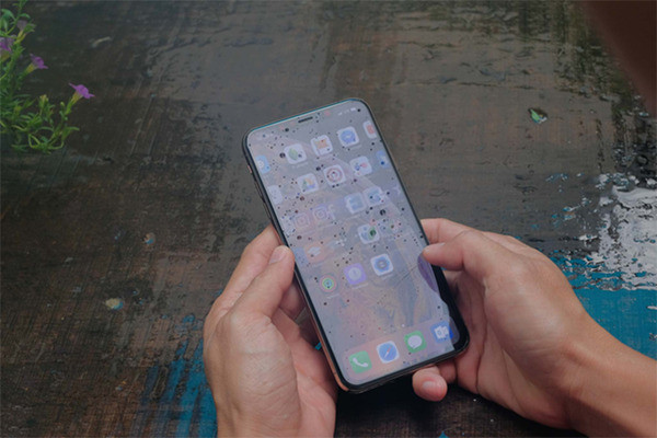 Nguyên nhân dẫn đến IC nguồn iPhone Xs Max bị hư Nguyên nhân dẫn đến IC nguồn iPhone Xs Max bị hư