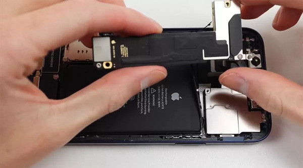 Nguyên nhân dẫn đến IC Wifi iPhone 14 bị hư Nguyên nhân dẫn đến IC Wifi iPhone 14 bị hư