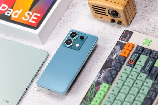 Nguyên nhân dẫn đến vỏ Xiaomi Redmi Note 13 bị hư