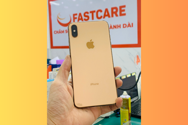 Thay vỏ iPhone Xs