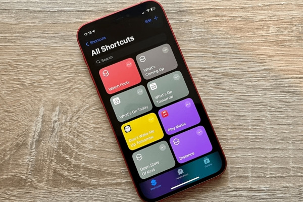 Tại sao nên cài đặt phím tắt cho iPhone
