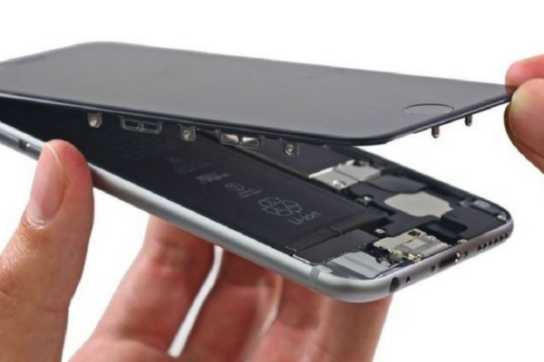 Thay IC cảm ứng iPhone 8