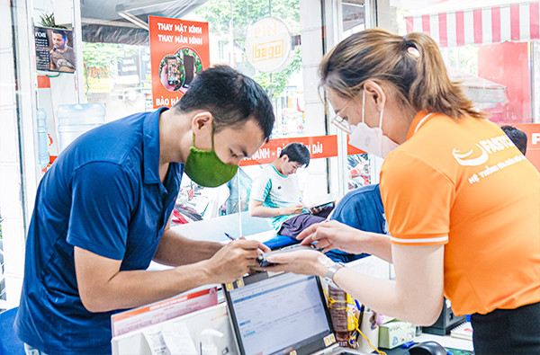 Ưu điểm nổi bật khi thay nắp lưng Xiaomi Redmi 12C tại FASTCARE