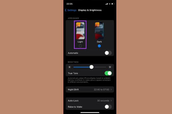 Quay màn hình iPhone bị mờ