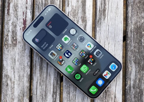 iPhone 15 Pro hư IC nguồn