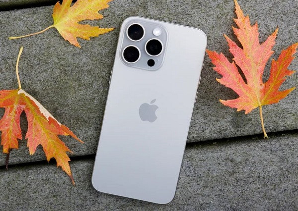 iPhone 15 Pro Max hư IC nguồn