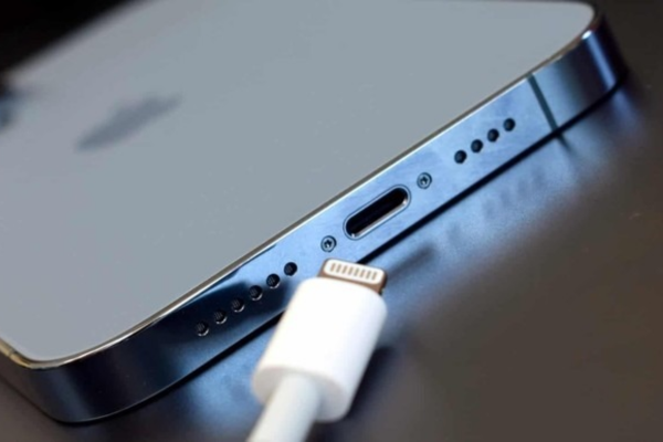 Khi nào nên thay IC sạc iPhone 14 Khi nào nên thay IC sạc iPhone 14