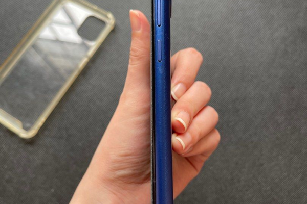 Khi nào nên thay nút nguồn Samsung A03s?