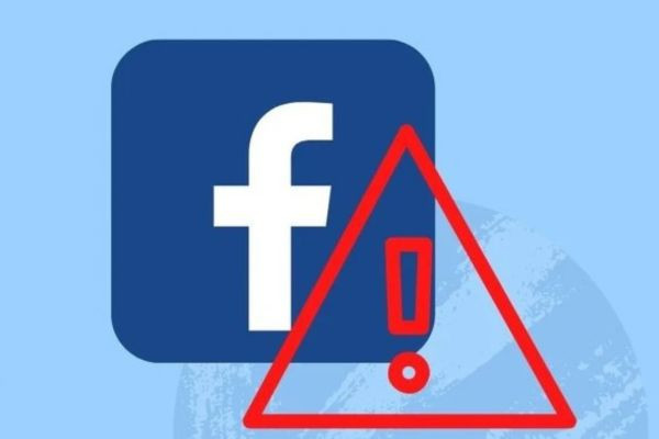 Lý do tự nhiên Facebook bị chuyển sang tiếng Anh do Fb bị lỗi