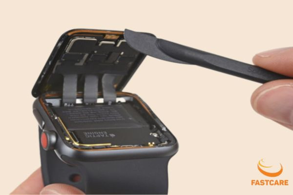 Apple Watch bị hở màn hình