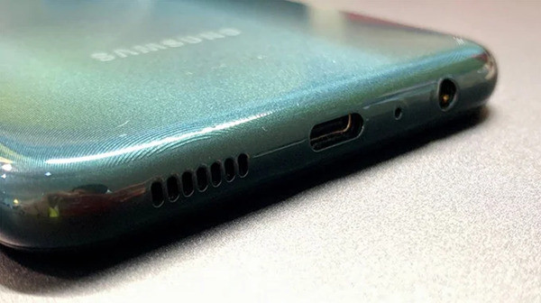 Nguyên nhân dẫn đến IC sạc Samsung A04 bị hư Nguyên nhân dẫn đến IC sạc Samsung A04 bị hư