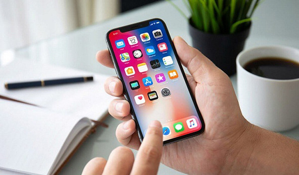 Bị loạn màn hình cảm ứng