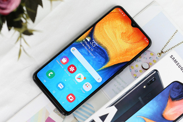 Nguyên nhân nào Samsung A20 bị hỏng mic
