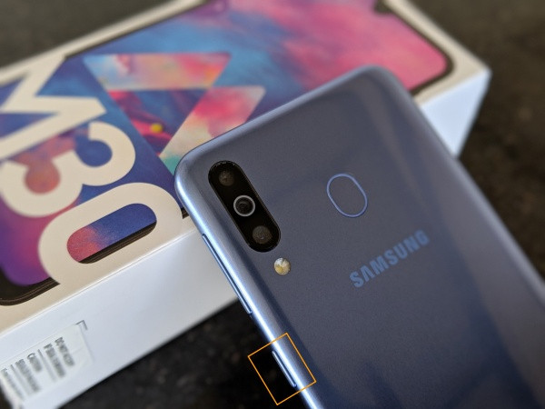 Nút nguồn Samsung M30 hư hỏng
