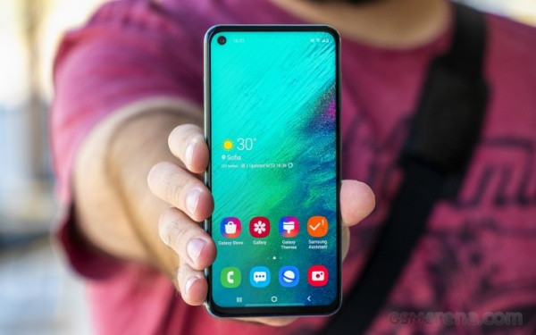 Tại sao Samsung A60 hư main