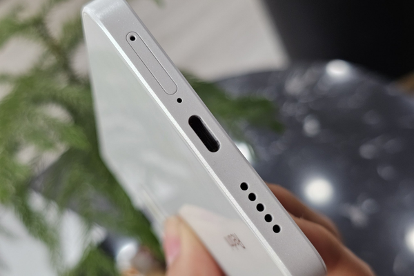 Thay chân sạc Xiaomi Redmi Note 13 Pro
