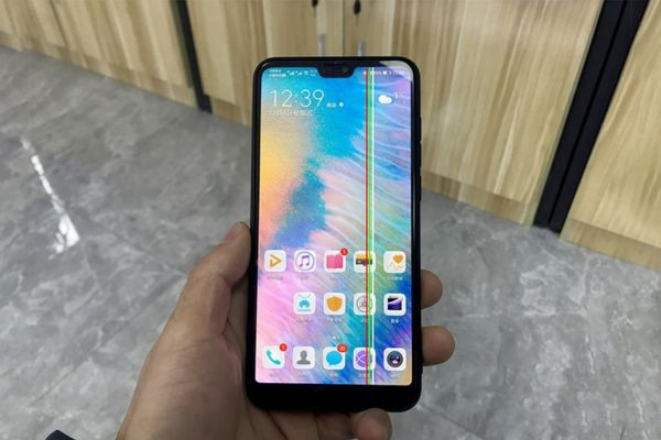 Thay màn hình kém chất lượng