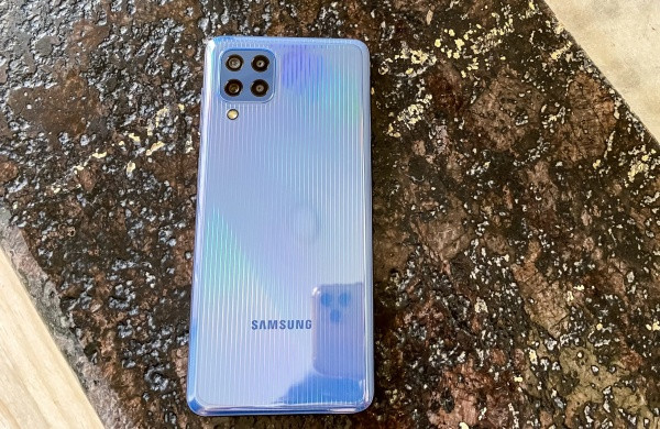 Thay nắp Samsung M32