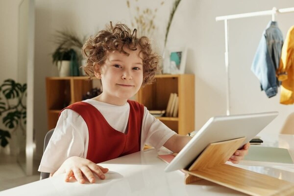 Phần mềm giáo dục trẻ em Gokids